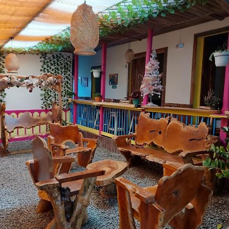 Hotel Hostal Casa Madrigal à Filandia Extérieur photo