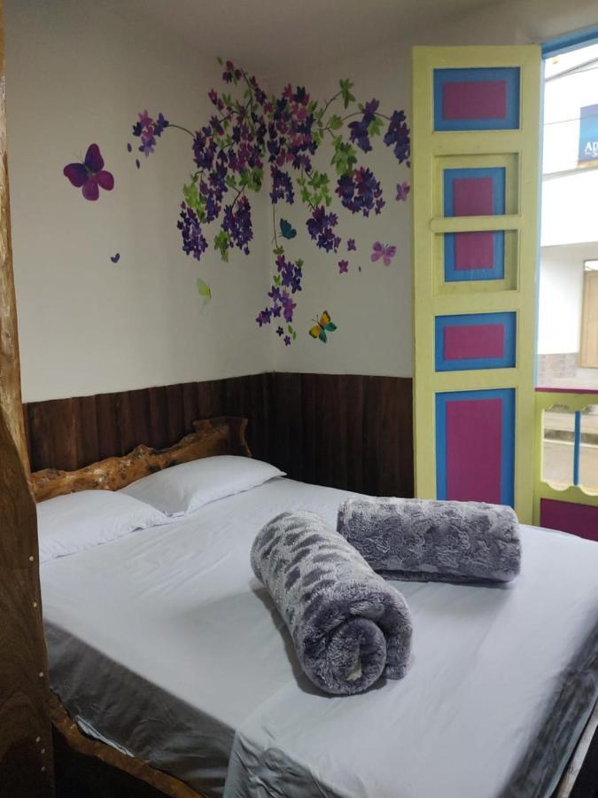 Hotel Hostal Casa Madrigal à Filandia Extérieur photo