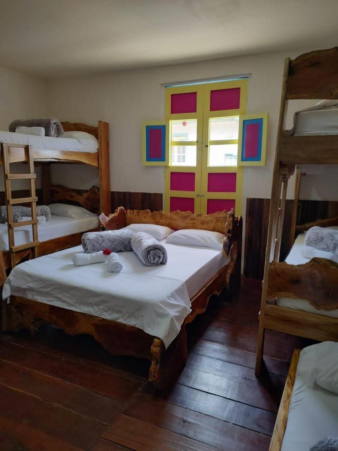 Hotel Hostal Casa Madrigal à Filandia Extérieur photo