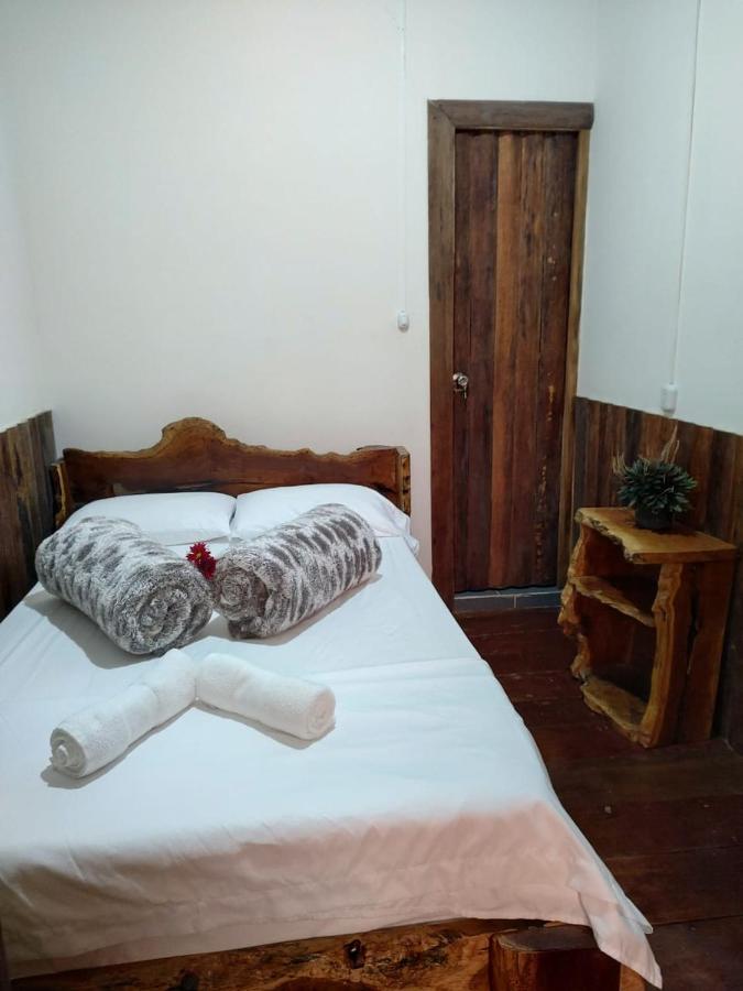 Hotel Hostal Casa Madrigal à Filandia Extérieur photo